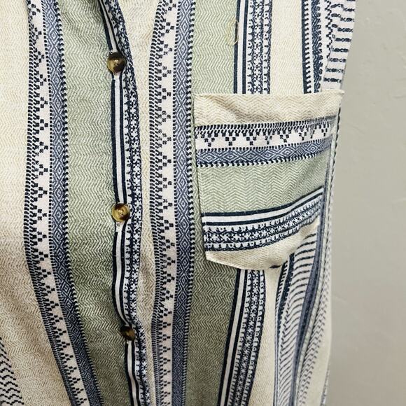 Eden & Olivia Top Women’s M Button Front Striped White Blue Sleeveless (A0132) - Picture 2 of 6